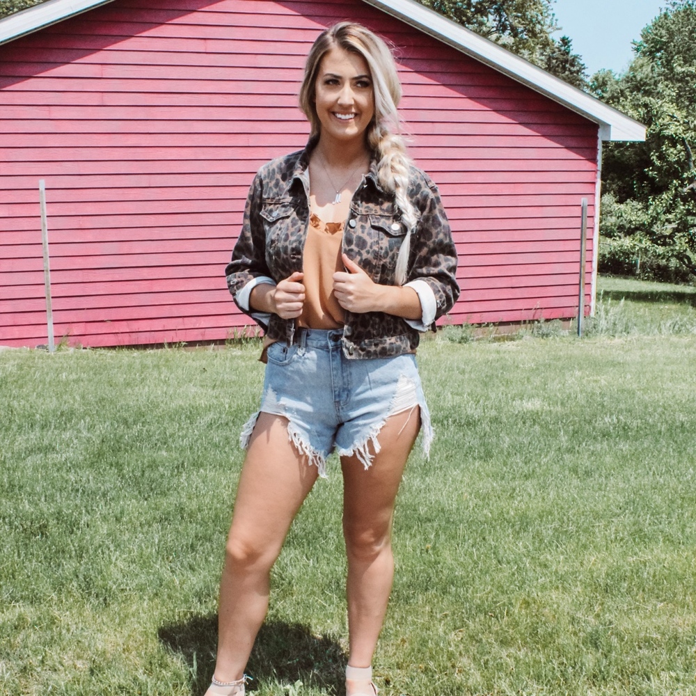 Ellie Leopard Midi Jacket - Picture 3 of 7